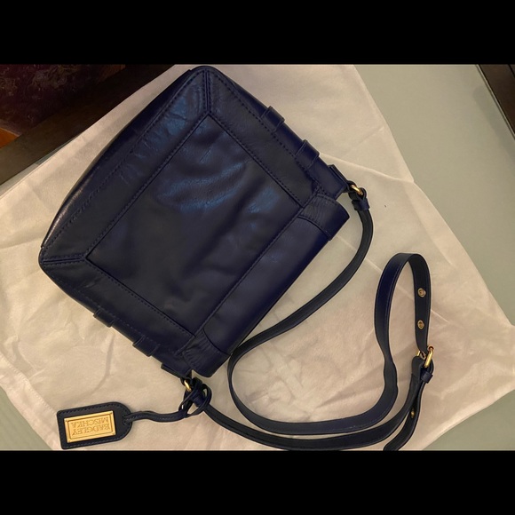 Badgely Mischka Crossbody Bag - Picture 4 of 4